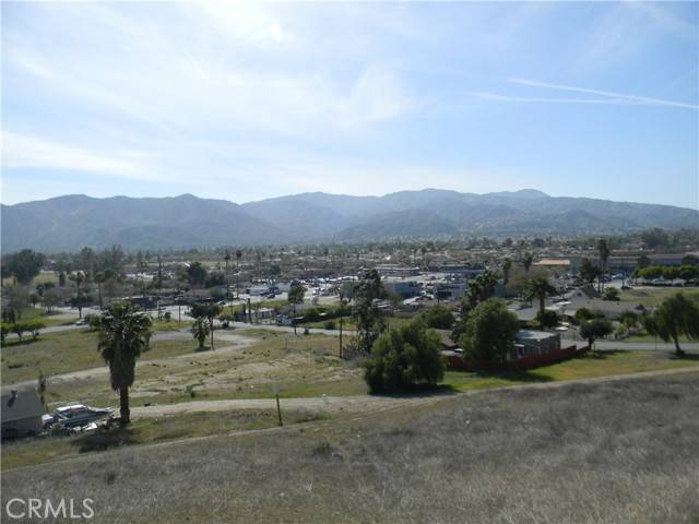 Lake Elsinore, CA 92530,0 Lake View Ave