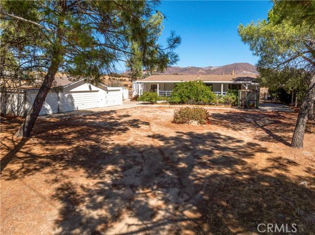 Hemet, CA 92544,31455 Red Mountain Road