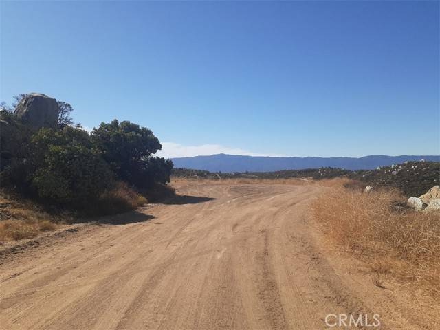 Aguanga, CA 92536,41300 Rocky Valley Way