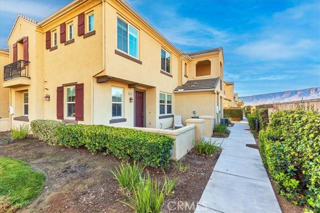 Lake Elsinore, CA 92530,1800 E Lakeshore Drive #808