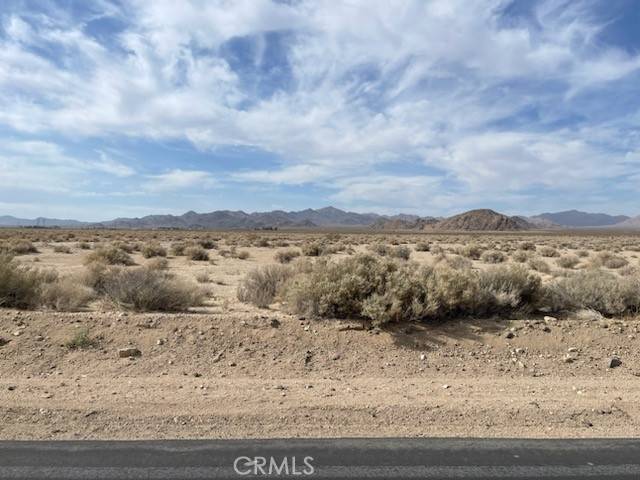 Lucerne Valley, CA 92356,0 North Side Road