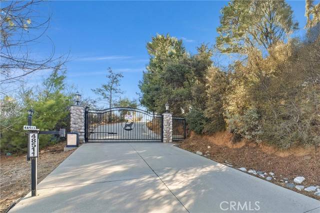 Banning, CA 92220,48511 Twin Pines Road