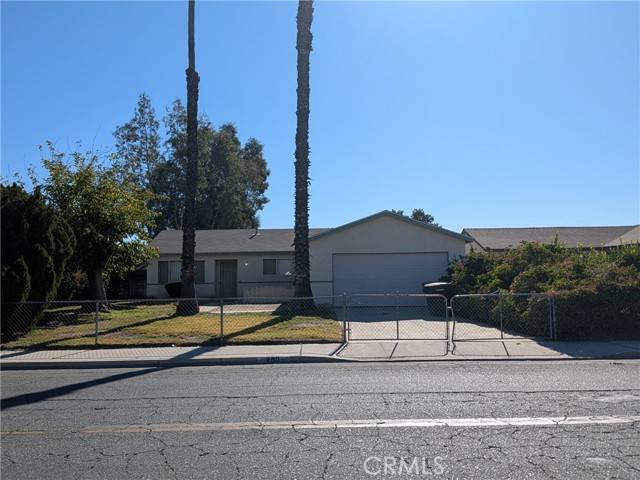 San Jacinto, CA 92583,790 E 7th Street