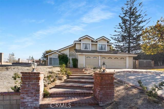 Riverside, CA 92506,6716 Carobwood Way