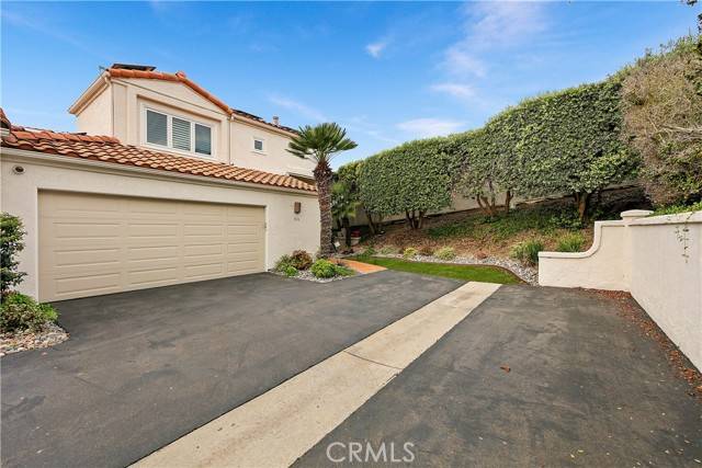 Solana Beach, CA 92075,876 Cofair Court