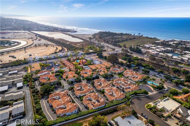 Solana Beach, CA 92075,876 Cofair Court