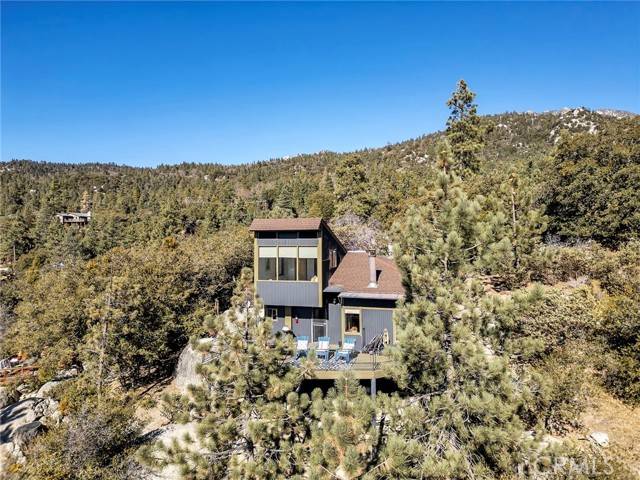 Idyllwild, CA 92549,25430 Fernleaf Drive