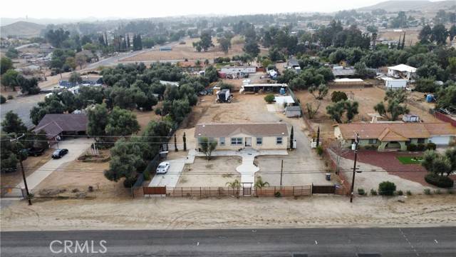 Perris, CA 92570,21673 Mountain Avenue