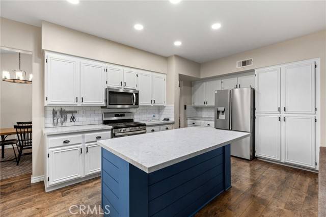 Temecula, CA 92592,31954 Calle Ballentine