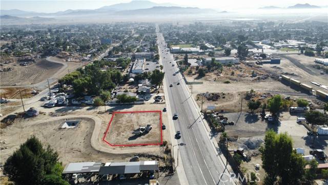 Perris, CA 92570,1 W 4th Street