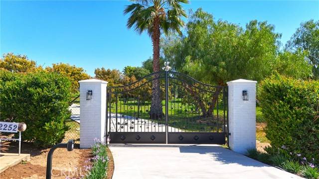 Temecula, CA 92590,22252 Monte Rancho Drive