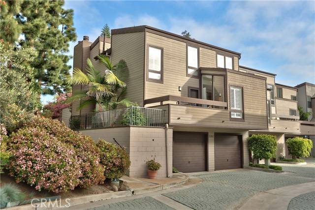 Laguna Niguel, CA 92677,23782 Hillhurst Drive #3