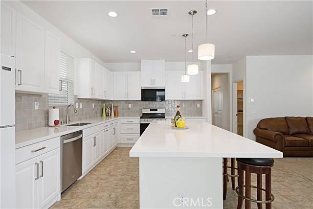 Wildomar, CA 92595,36225 Beacon Light Way