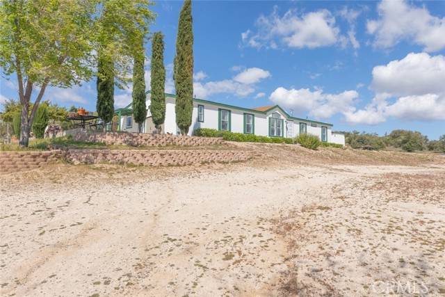 Anza, CA 92539,54410 Wellman Road