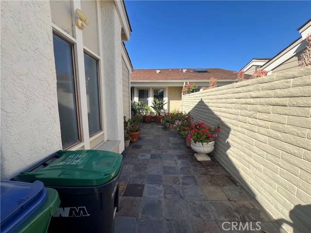 Irvine, CA 92604,15 Creekwood #63