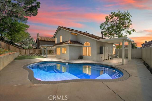 Murrieta, CA 92562,39812 Barcelona