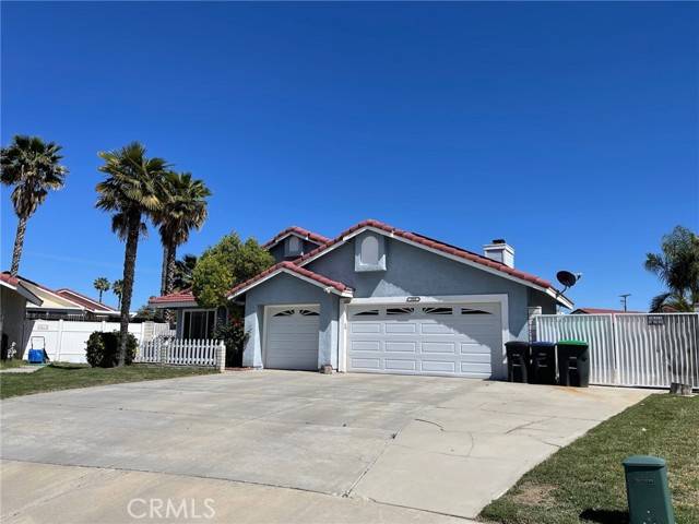 Hemet, CA 92543,985 Basalt Court