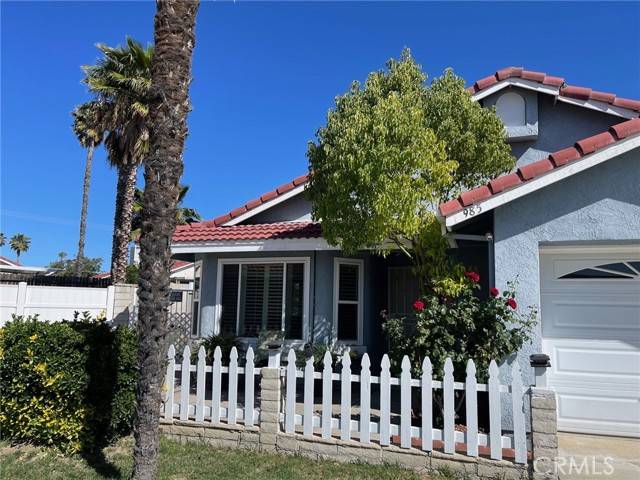 Hemet, CA 92543,985 Basalt Court