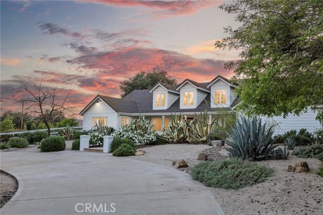 Murrieta, CA 92562,40485 Via Caballos