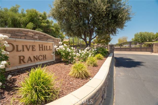 Murrieta, CA 92562,42926 Joshua Tree Court