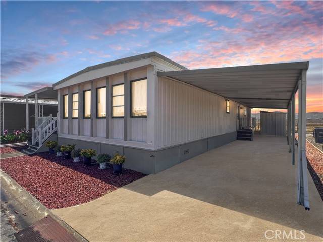 Hemet, CA 92545,5001 W Florida Avenue #279