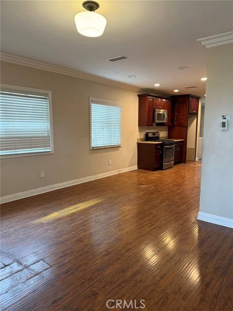 Wilmington (los Angeles), CA 90744,1030 E M Street