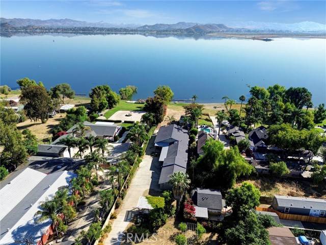 Lake Elsinore, CA 92530,17572 Grand Avenue
