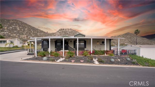 Hemet, CA 92543,1536 S State Street #223