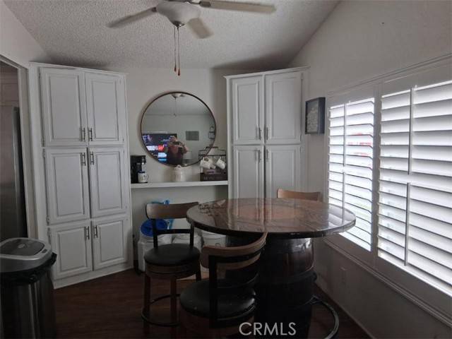 Corona, CA 92878,4901 Green River #229