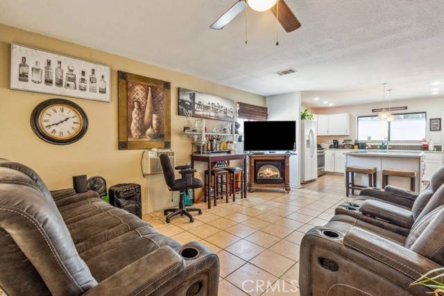 Lake Elsinore, CA 92530,33206 Churchill Street