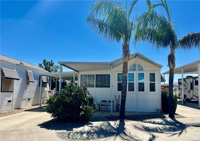 Hemet, CA 92545,1295 S Cawston Avenue #422