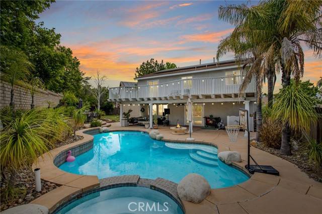 Murrieta, CA 92562,23381 White Oak Lane