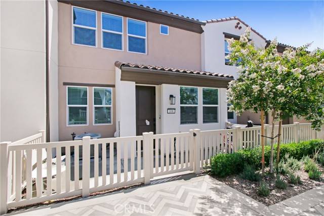 Corona, CA 92883,3934 Lavine Way #108