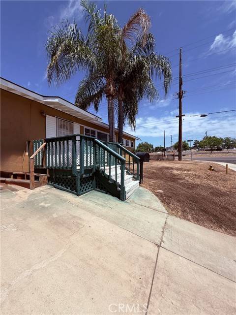 Bakersfield, CA 93305,2616 N King Street