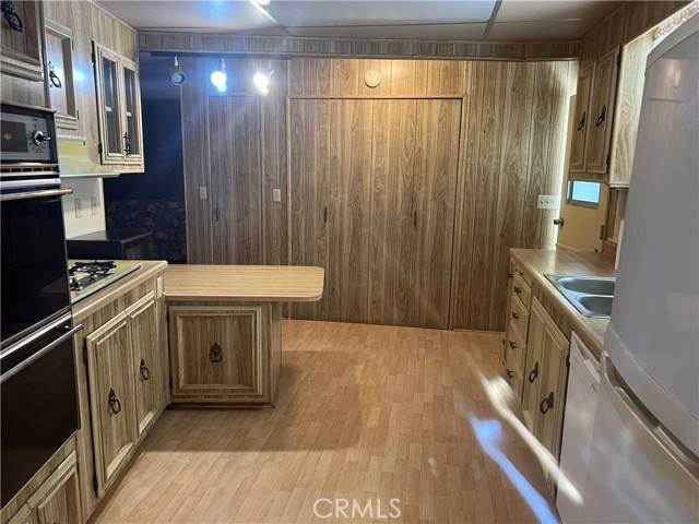 Menifee, CA 92586,27601 sun city Boulevard #268