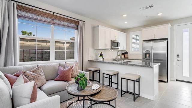 Ontario, CA 91762,2509 E Lincoln Paseo