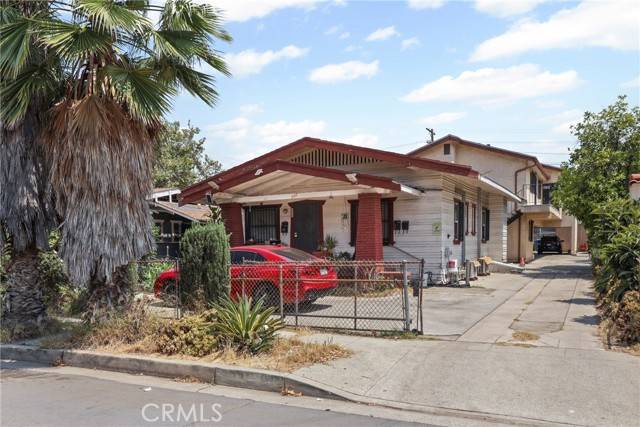 Los Angeles, CA 90031,207 E Avenue 39
