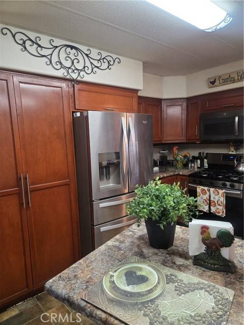 Hemet, CA 92545,2205 W Acacia Avenue #142