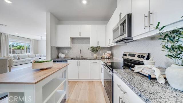 Menifee, CA 92586,27216 Ukuele Circle