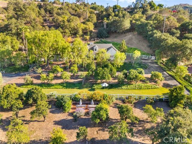 Fallbrook, CA 92028,3945 Pala Mesa