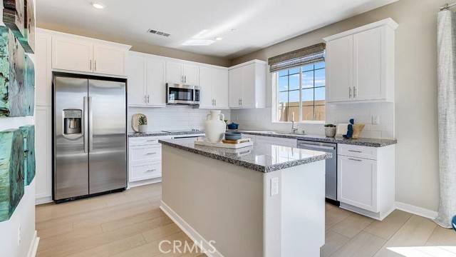 Rialto, CA 92376,1107 Thunderchief Lane