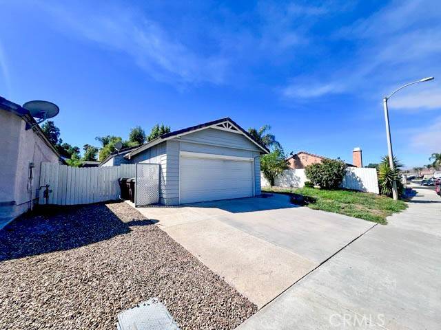 Menifee, CA 92585,27773 Moonridge Dr