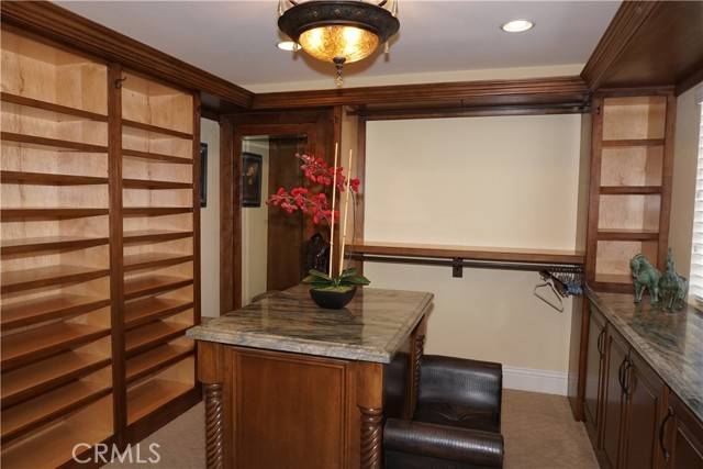 Lake Elsinore, CA 92532,37 Corte Madera