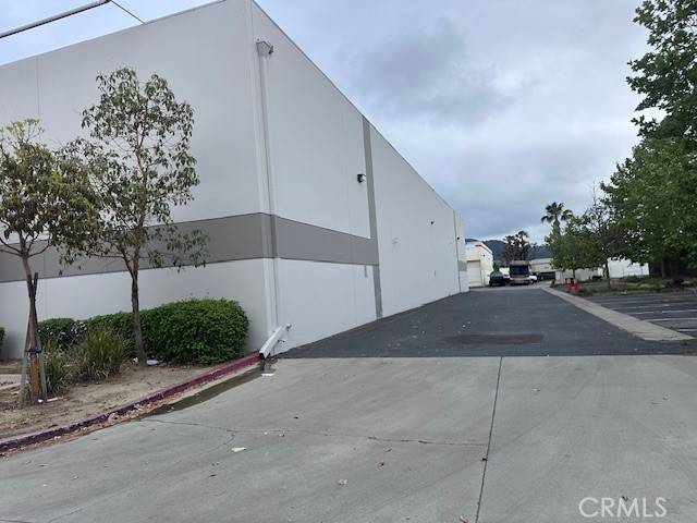 Murrieta, CA 92562,41185 Raintree Court