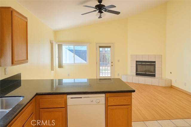 Hemet, CA 92545,1457 Angelus Hill