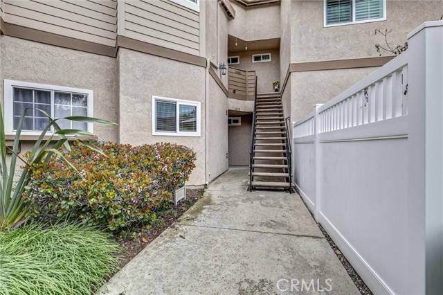 Laguna Hills, CA 92653,24378 Larchmont Court #67