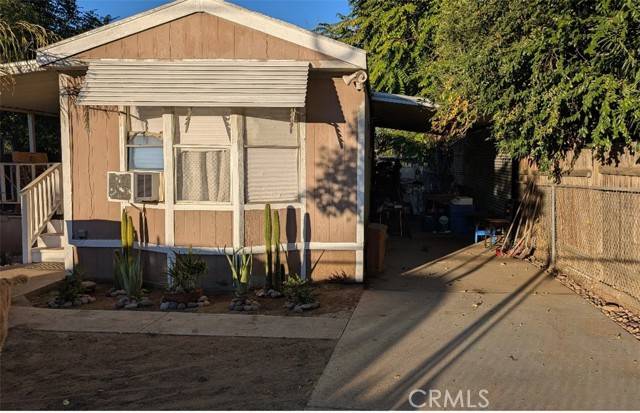 Wildomar, CA 92595,21736 Grand