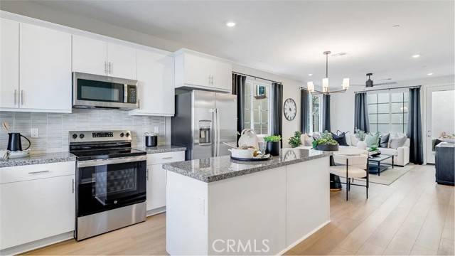 Rialto, CA 92376,1211 Yeager Avenue