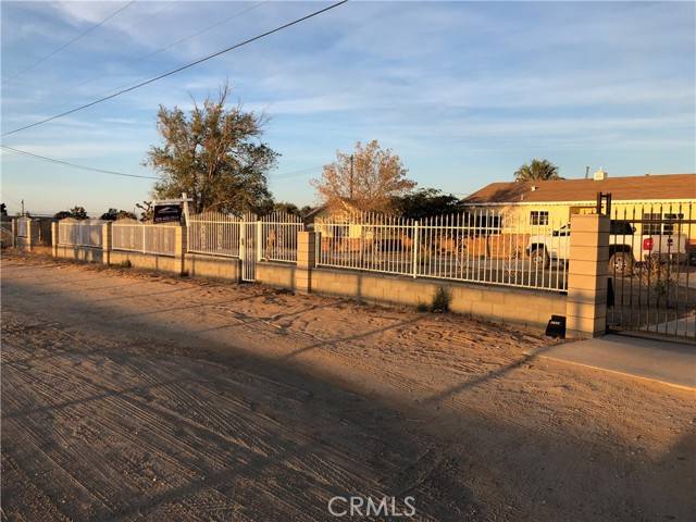 Palmdale, CA 93551,41654 22nd Street