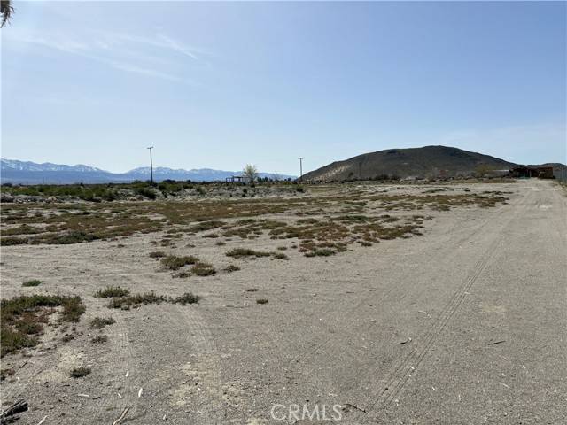 Adelanto, CA 92301,18952 Silver Rock Road